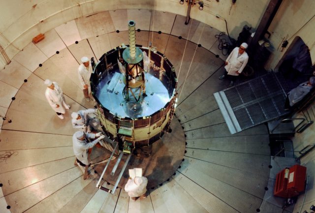 ISEE-C_(ISEE_3)_in_dynamics_test_chamber