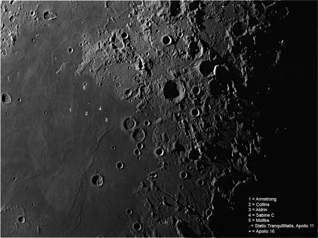 Az Apollo-11 leszállóhelyének környezete. A felvétel 2012. október 21-én készült, a Balaton Csillagvizsgáló 30 cm-es Schmidt-Cassegrain-távcsövével és DMK41 kamerával.   