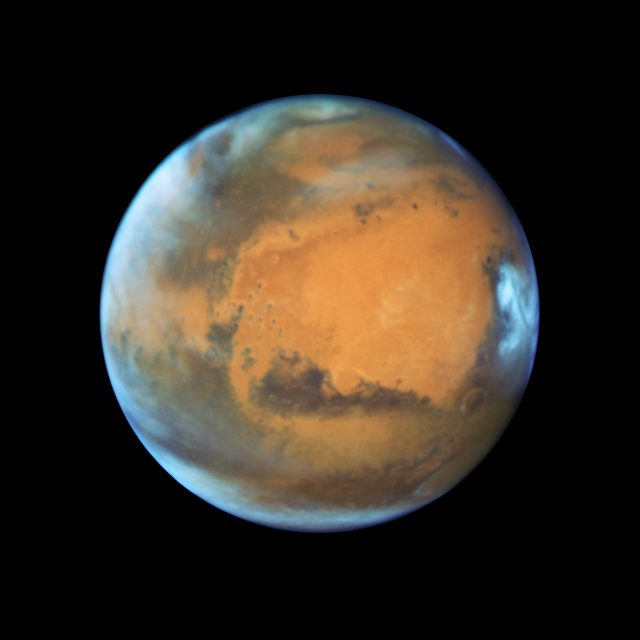 20160530_Mars_a_HST-vel_megfigyeles_2016maj12_1