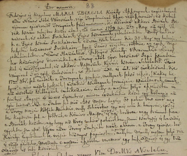 1769-es bejegyzés Solt református anyakönyvében a templomtorony „üstökös tsillag” motívumáról
