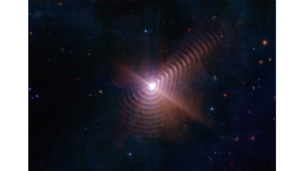 Meghökkentő gyűrűrendszert fotózott a James Webb egy porgyártó csillagpár körül