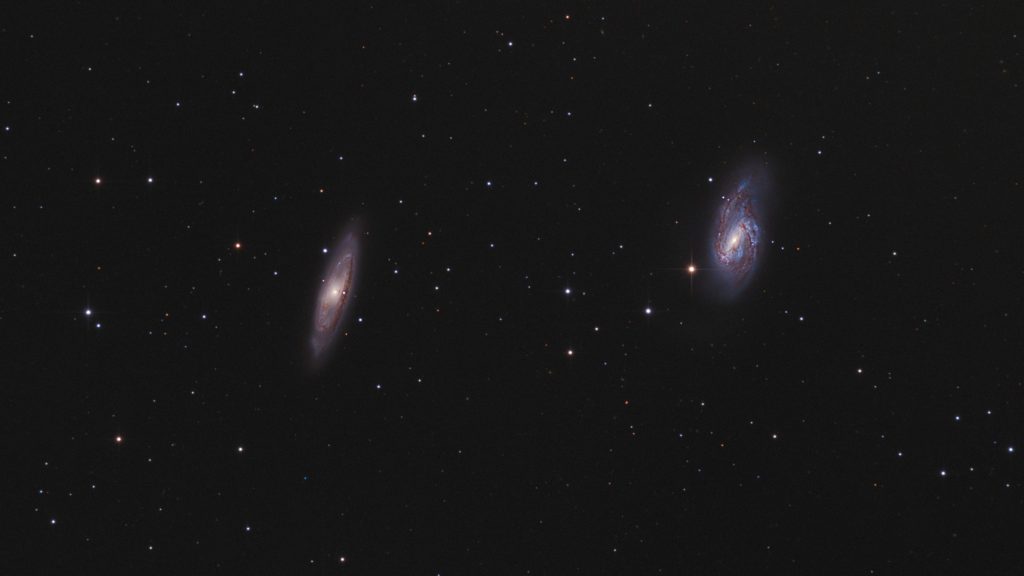 Messier 65, Messier 66: spirálgalaxisok egymás közt