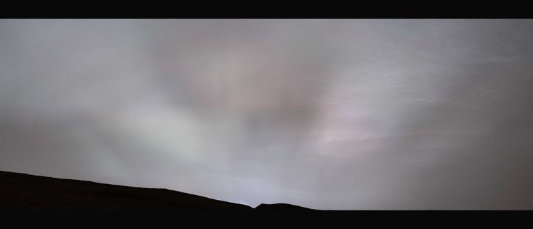 Káprázatos marsi naplementét fotózott a NASA veterán marsjárója